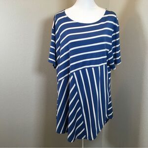 NWT Yelete Women's Blue Striped Stretch Knit Short Sleeve Top Size 3XL